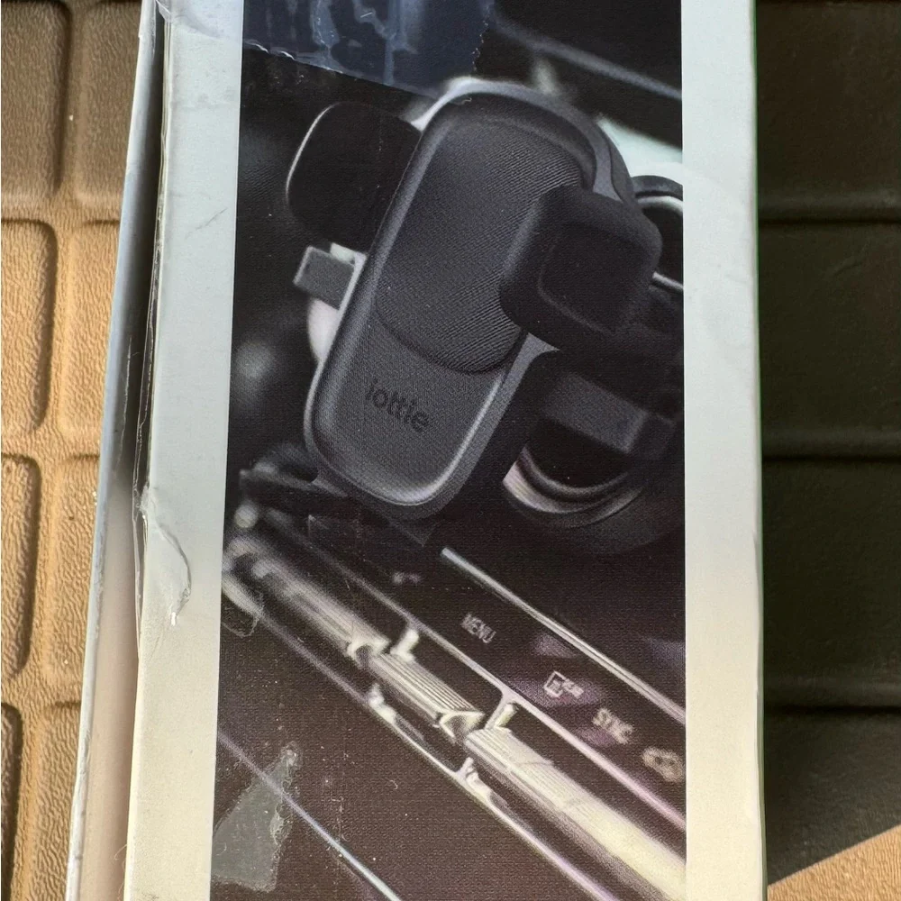 New IOttie Easy One Touch 5 Dash & Windshield Mount- Black